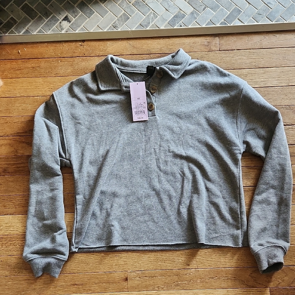 Wild Fable Gray Cropped collared Sweatshirt